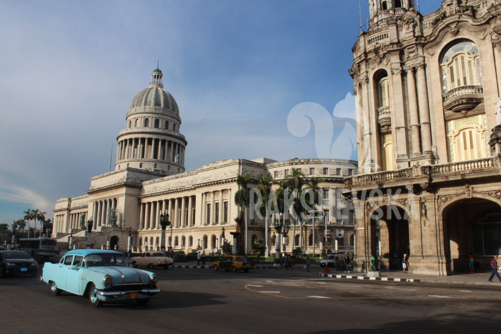 Capitolio and Gran Teatro with classic cars below